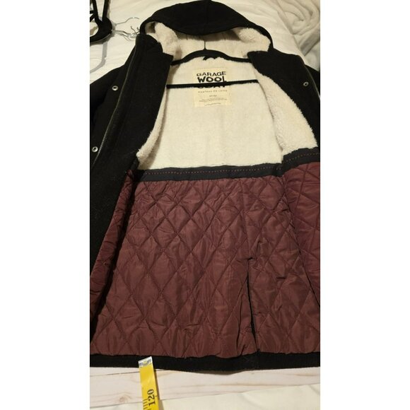 Garage Wool Blend Coat With Half Sherpa Lining Size Medium Winter Cozy Warm Y2K - Picture 9 of 11